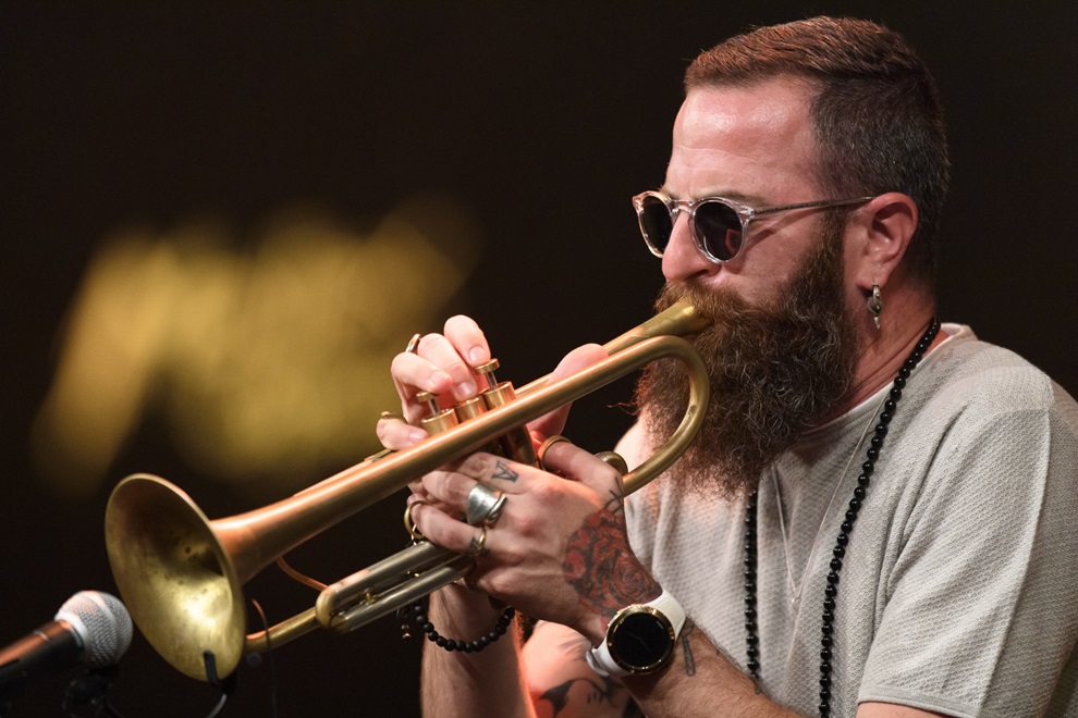 AVISHAI COHEN (TRUMPET) אבישי כהן picture